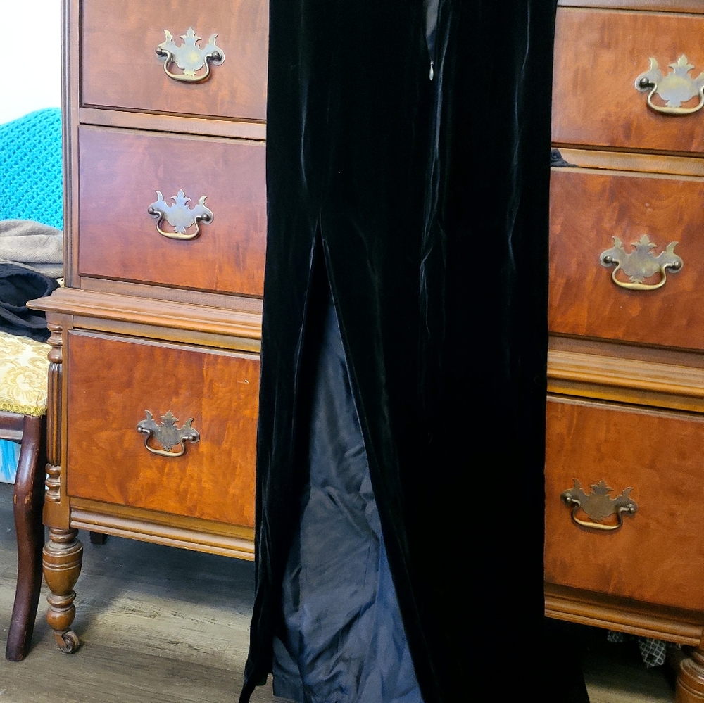 Donna Karen velvet / silk lined skirt